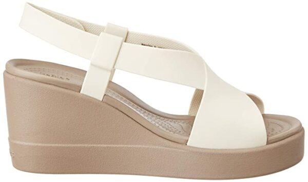 crocs womens Crocs Brooklyn Tort Lowwdgew Sandal - Image 3